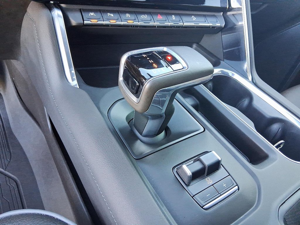 2025 GMC Sierra 1500 DENALI 4x4 Diesel Truck in Stratford, Ontario - 16 - w1024h768px