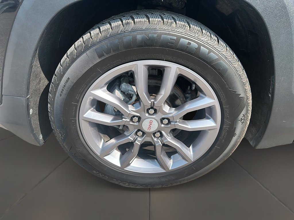 2022 GMC Terrain SLT AWD SUV in Stratford, Ontario - 7 - w1024h768px