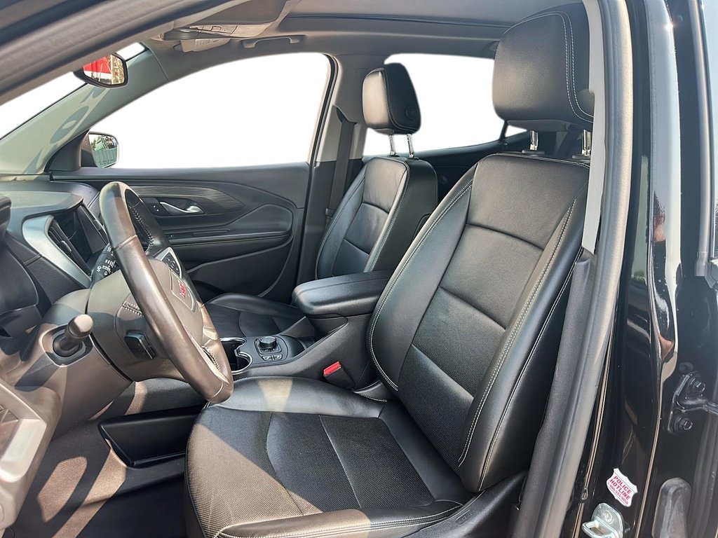 2022 GMC Terrain SLT AWD SUV in Stratford, Ontario - 8 - w1024h768px