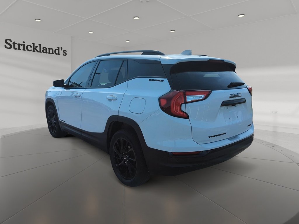 2023 GMC Terrain SLT AWD in Stratford, Ontario - 4 - w1024h768px