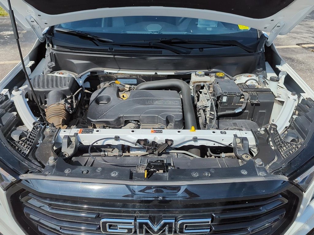 2023 GMC Terrain SLT AWD in Stratford, Ontario - 8 - w1024h768px