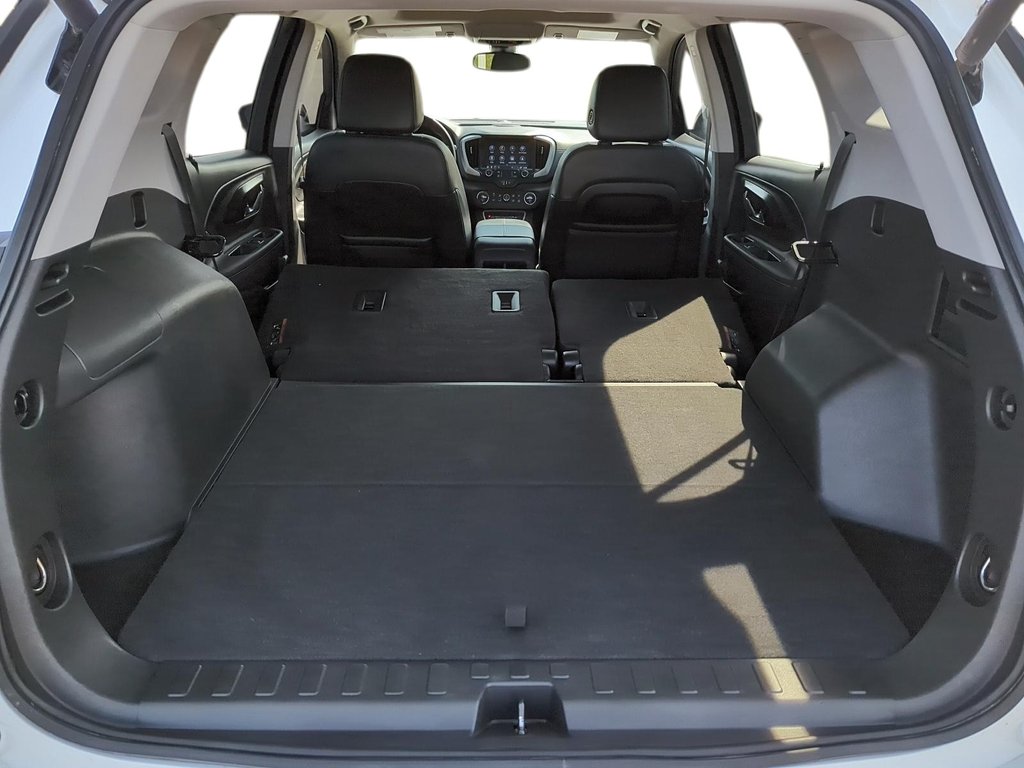 2023 GMC Terrain SLT AWD in Stratford, Ontario - 6 - w1024h768px
