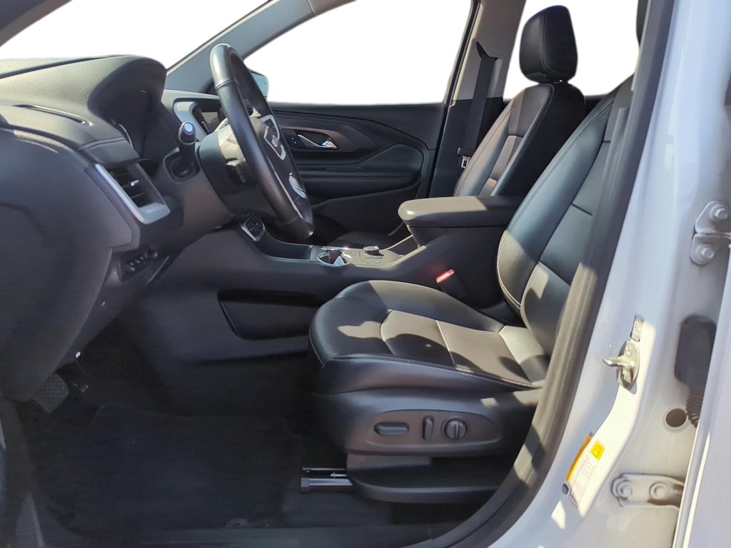 2023 GMC Terrain SLT AWD in Stratford, Ontario - 9 - w1024h768px