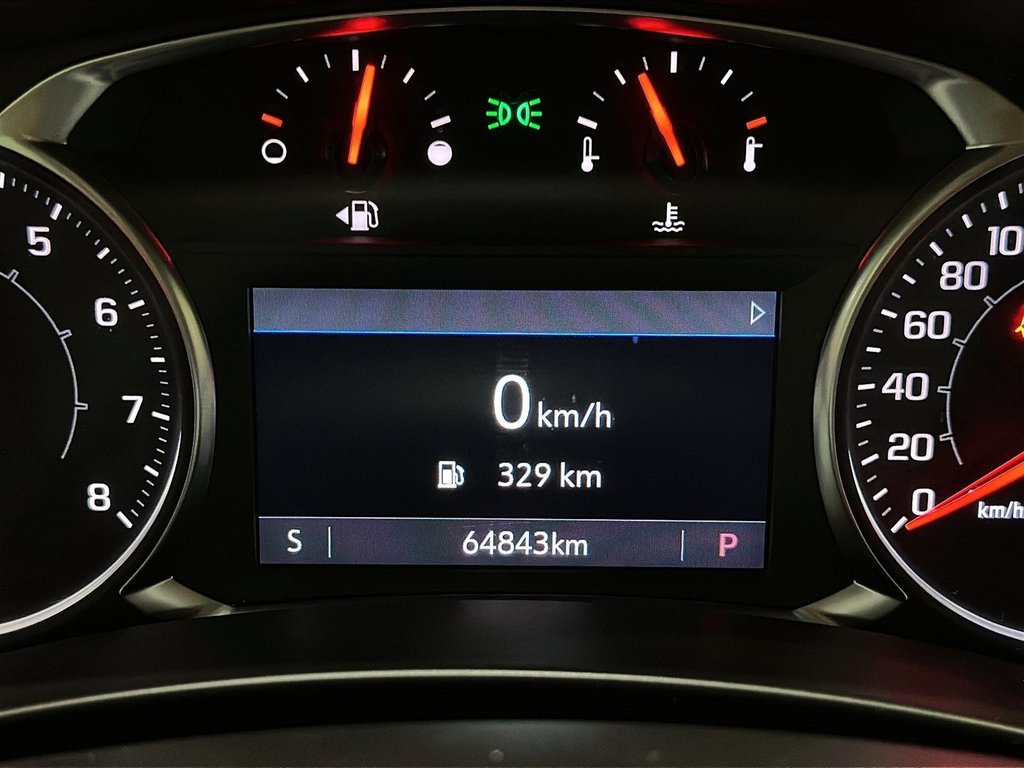 2024 GMC Terrain AT4 in Stratford, Ontario - 12 - w1024h768px