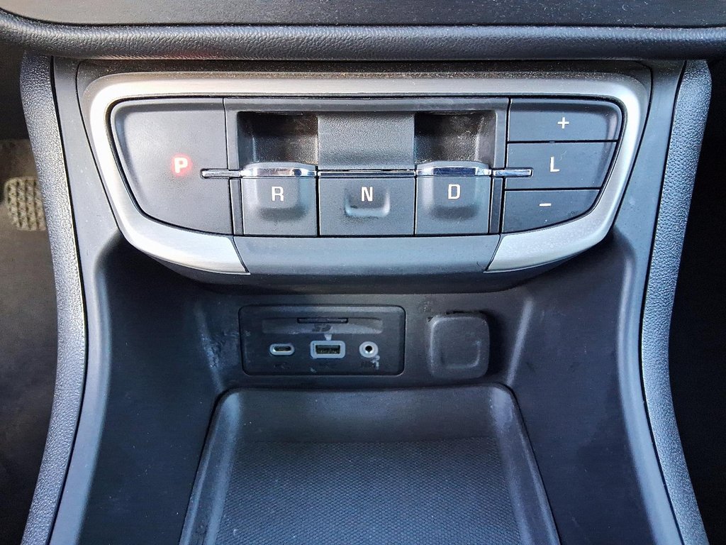 2024 GMC Terrain DENALI AWD in Stratford, Ontario - 15 - w1024h768px