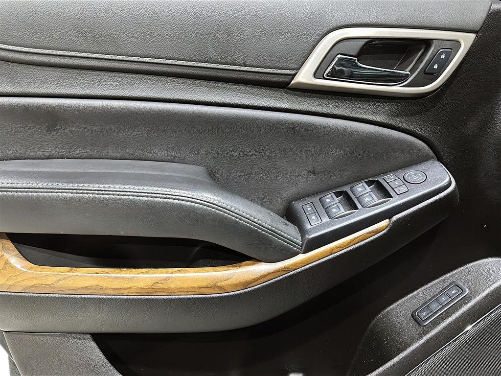 2020 GMC Yukon DENALI in Stratford, Ontario - 10 - w1024h768px