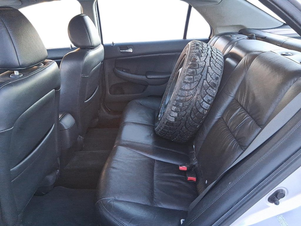 2007 Honda Accord Sedan EX MANUAL in Stratford, Ontario - 10 - w1024h768px