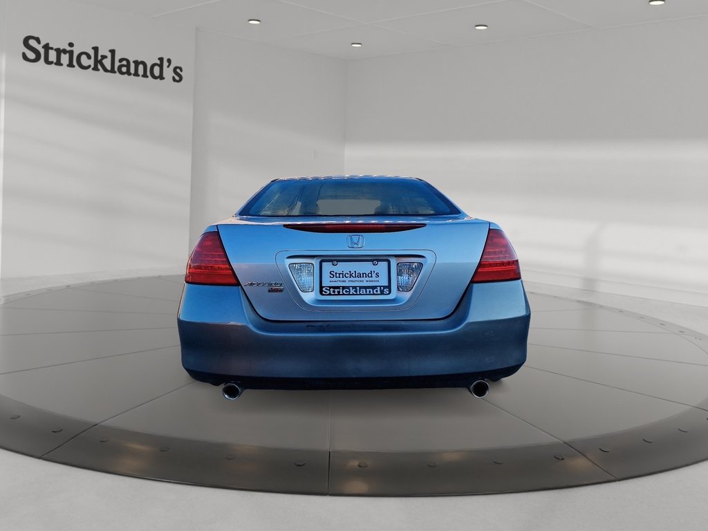 2007 Honda Accord Sedan EX MANUAL in Stratford, Ontario - 3 - w1024h768px