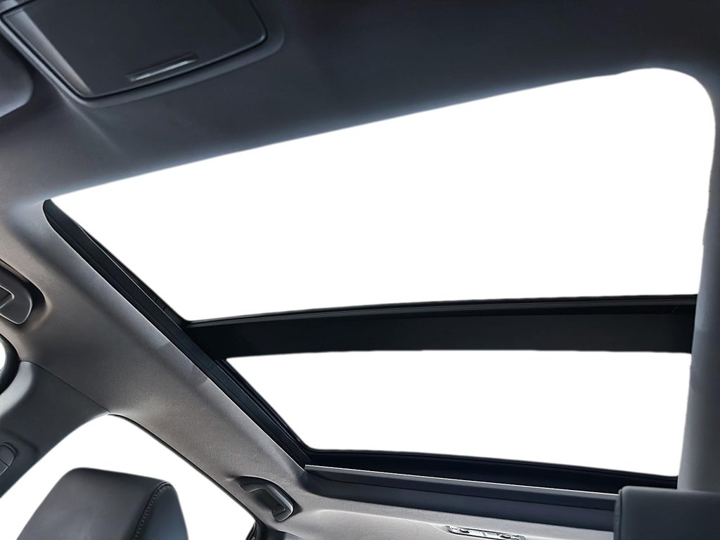 2017 Honda CR-V TOURING in Stratford, Ontario - 16 - w1024h768px