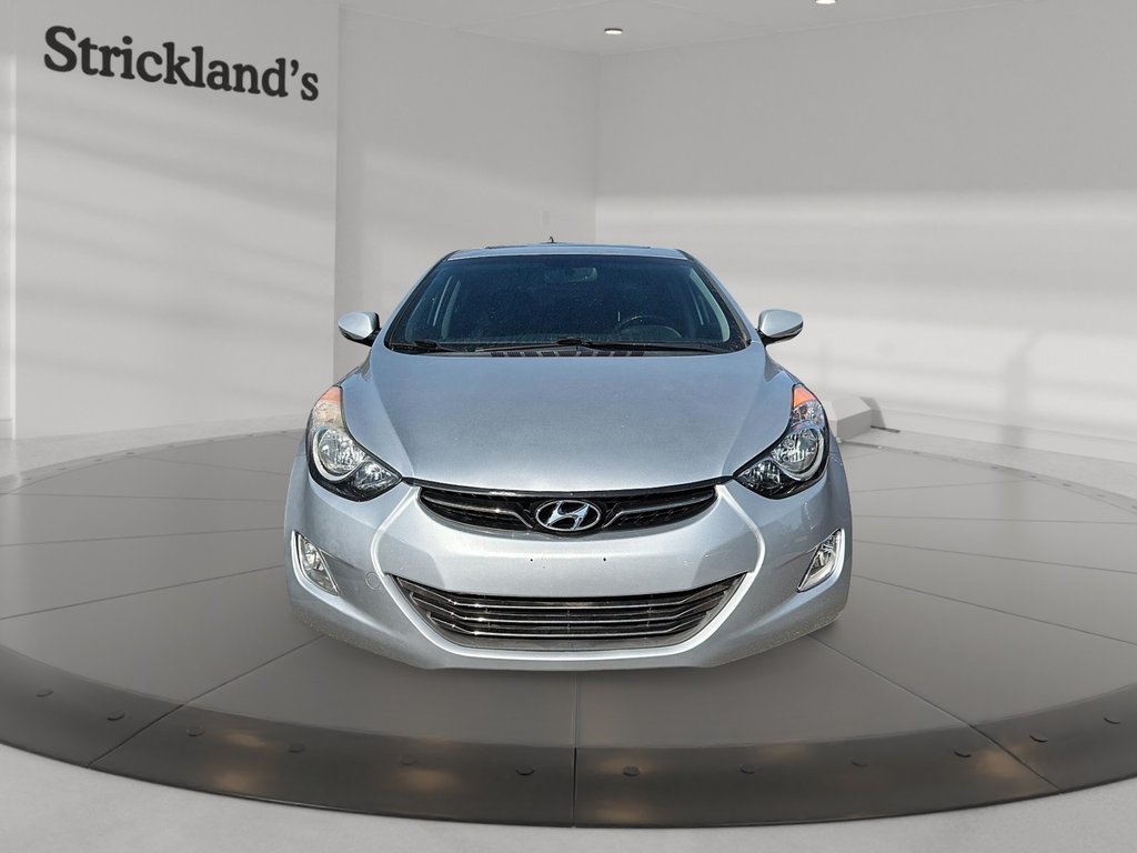 2013 Hyundai Elantra GLS AT Sedan in Stratford, Ontario - 2 - w1024h768px