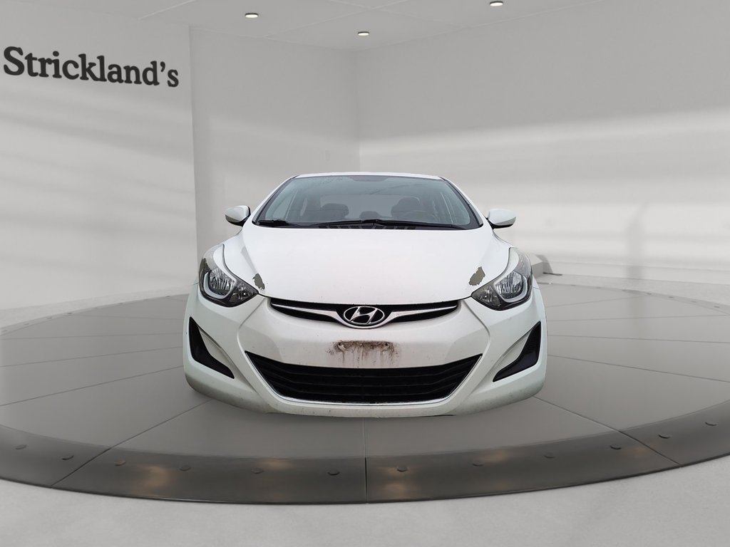 2016 Hyundai Elantra L Sedan in Stratford, Ontario - 2 - w1024h768px
