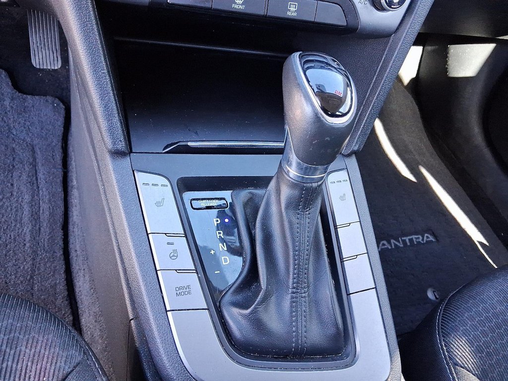 2017 Hyundai Elantra GL in Stratford, Ontario - 16 - w1024h768px