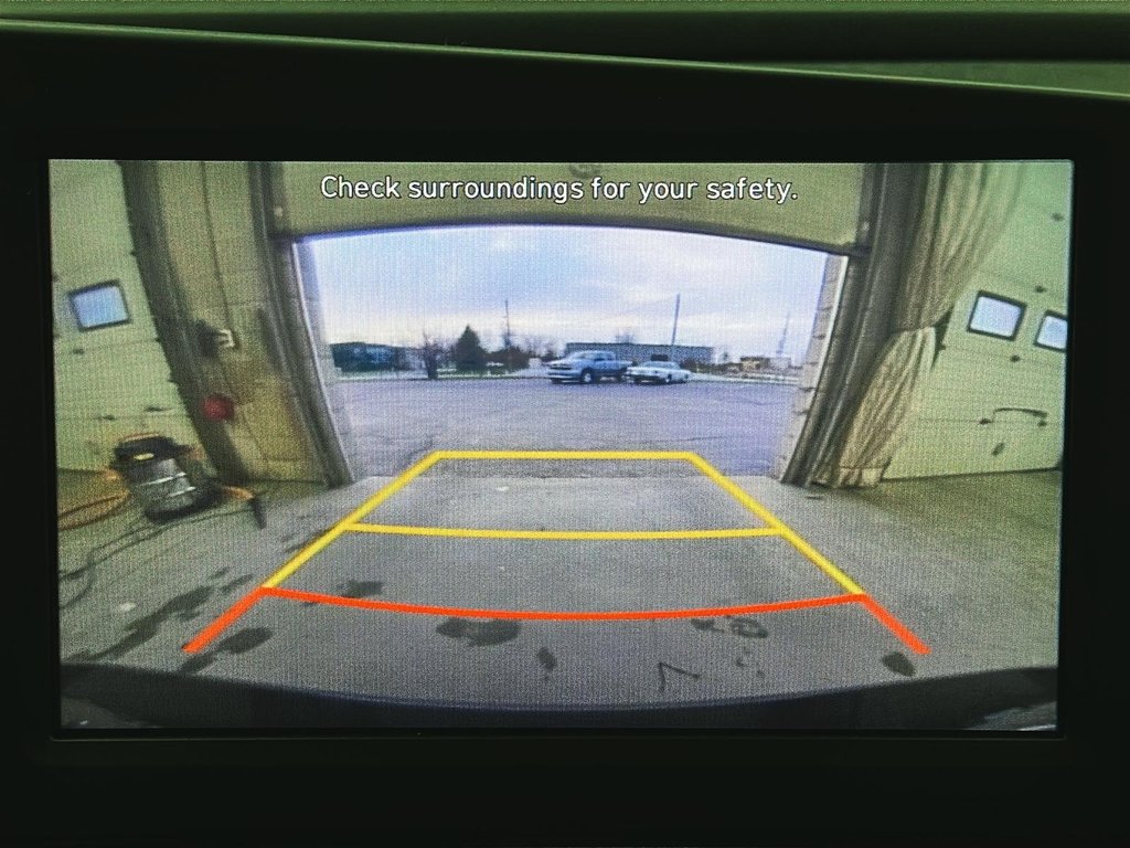 2023 Hyundai Elantra PREFERRED in Stratford, Ontario - 15 - w1024h768px