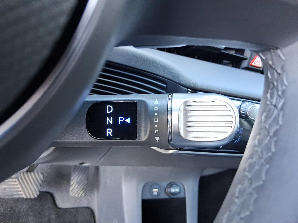 2024 Hyundai IONIQ 5 PREFERRED AWD in Stratford, Ontario - 15 - w1024h768px
