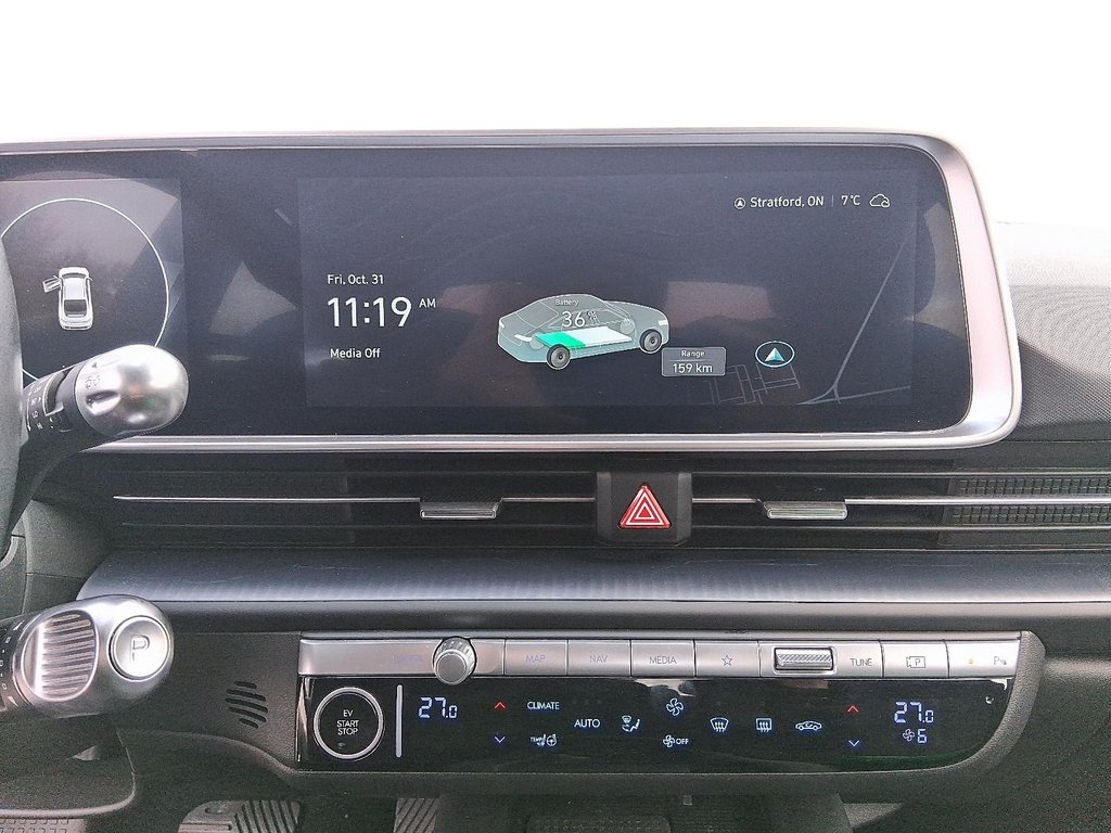 2024 Hyundai IONIQ 6 PREFERRED LONG RANGE in Stratford, Ontario - 15 - w1024h768px