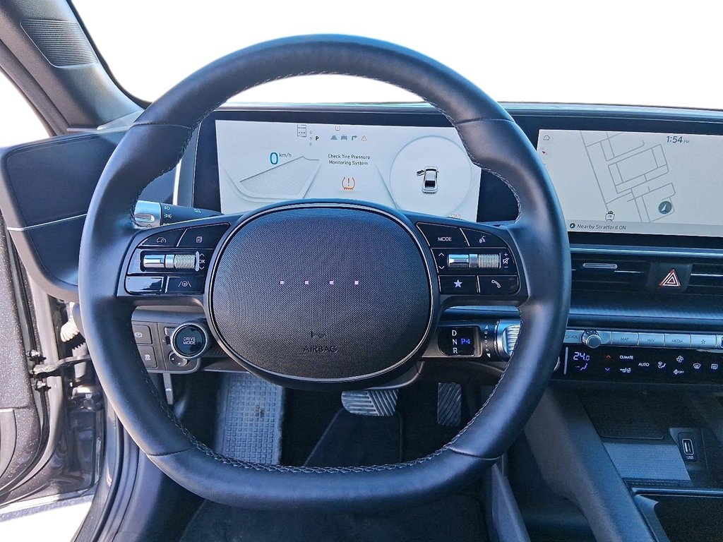 2024 Hyundai IONIQ 6 PREFERRED LONG RANGE in Stratford, Ontario - 12 - w1024h768px