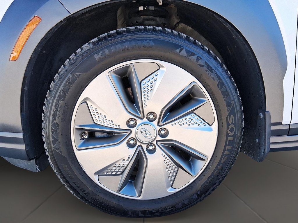 2021 Hyundai Kona Electric EV PREFERRED in Stratford, Ontario - 8 - w1024h768px