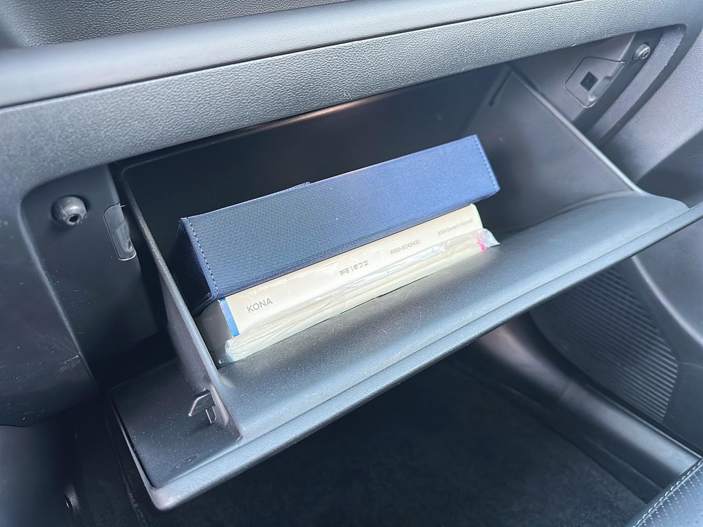 2024 Hyundai Kona PREFERRED AWD SUV in Stratford, Ontario - 14 - w1024h768px