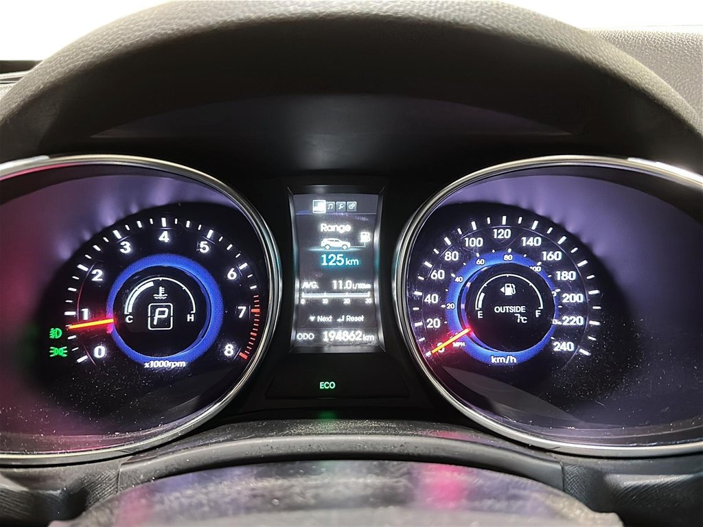 2015 Hyundai Santa Fe Sport SPORT 2.0T  AWD SE in Stratford, Ontario - 13 - w1024h768px