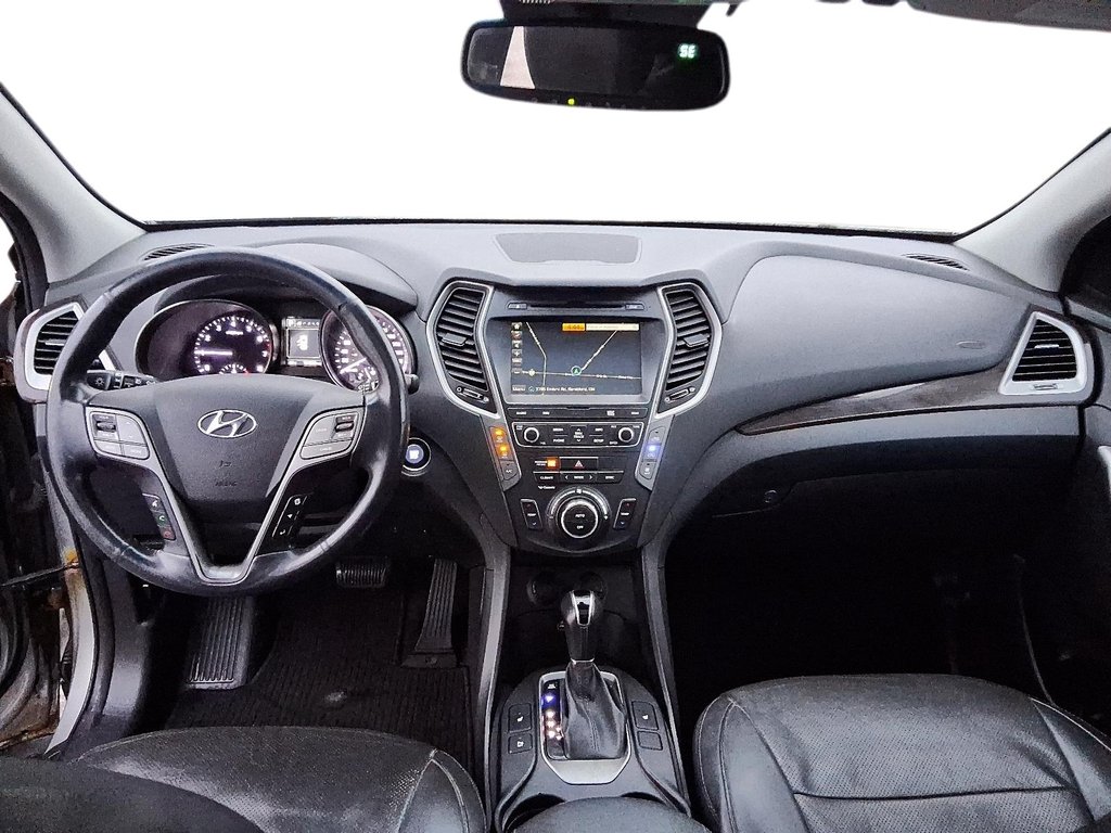 2017 Hyundai Santa Fe XL XL AWD in Stratford, Ontario - 12 - w1024h768px