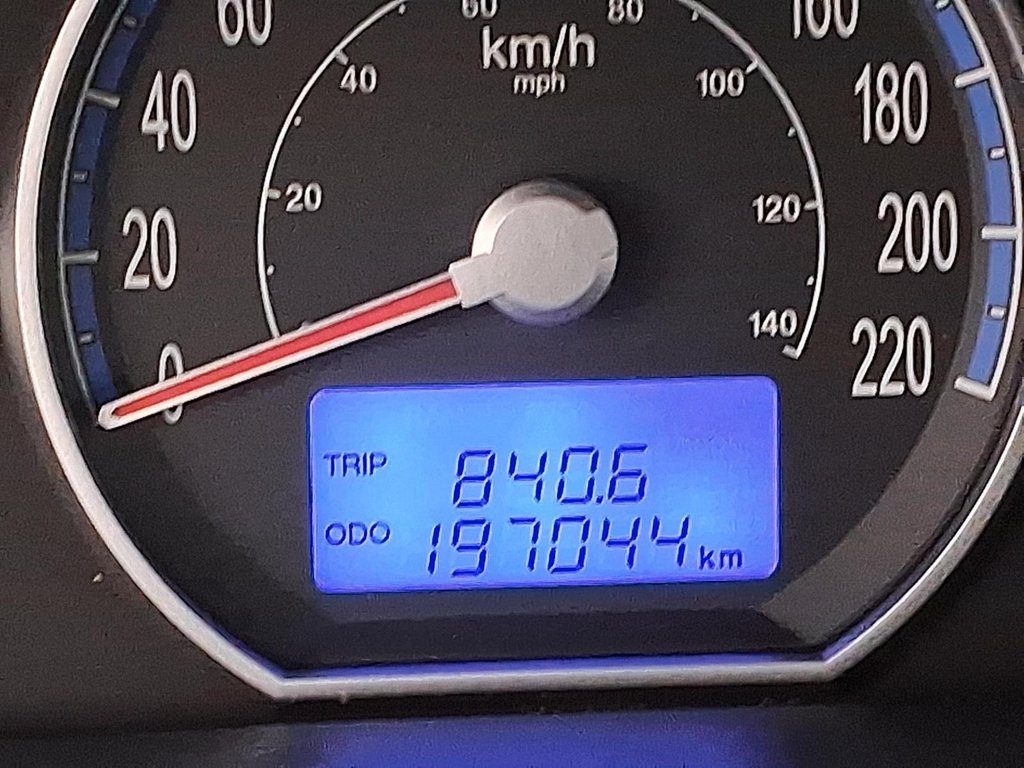 2008 Hyundai Santa Fe GL V6 in Stratford, Ontario - 14 - w1024h768px