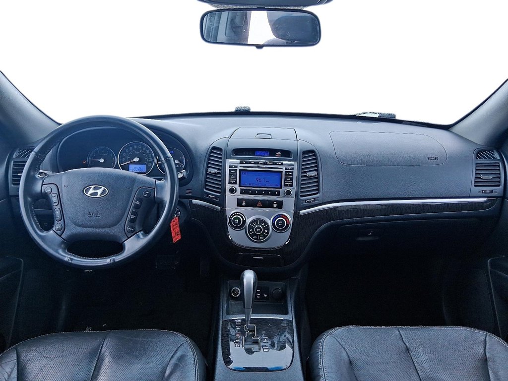 2009 Hyundai Santa Fe GL in Stratford, Ontario - 11 - w1024h768px