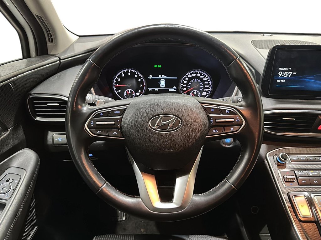 2023 Hyundai Santa Fe PREFERRED AWD in Stratford, Ontario - 11 - w1024h768px