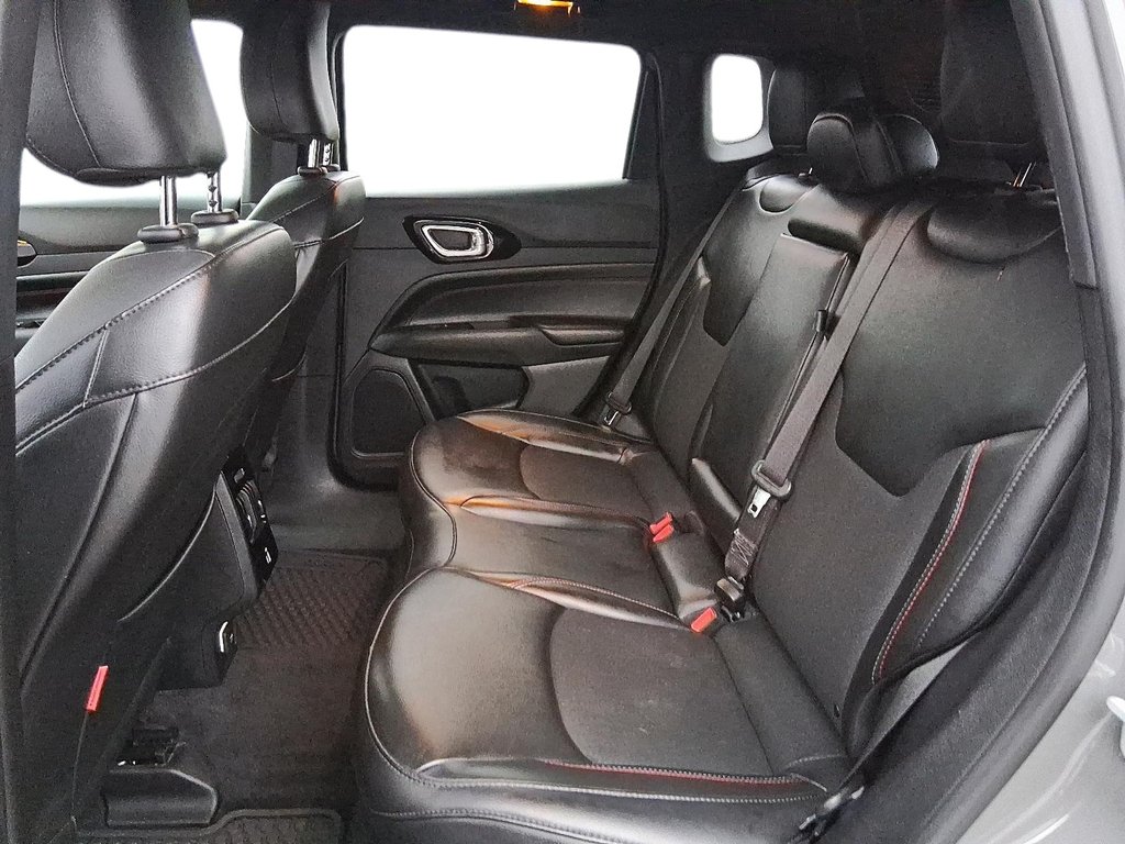 2023 Jeep Compass TRAILHAWK 4X4 in Stratford, Ontario - 9 - w1024h768px