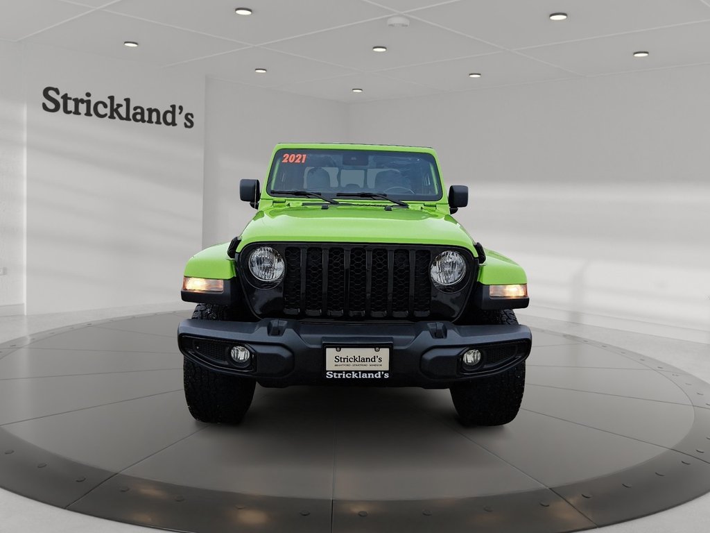 2021 Jeep Gladiator BLACK APPEARANCE PKG in Stratford, Ontario - 2 - w1024h768px