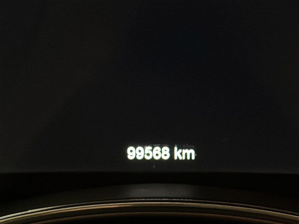 2019 Jeep Grand Cherokee ALTITUDE 4X4 in Stratford, Ontario - 12 - w1024h768px