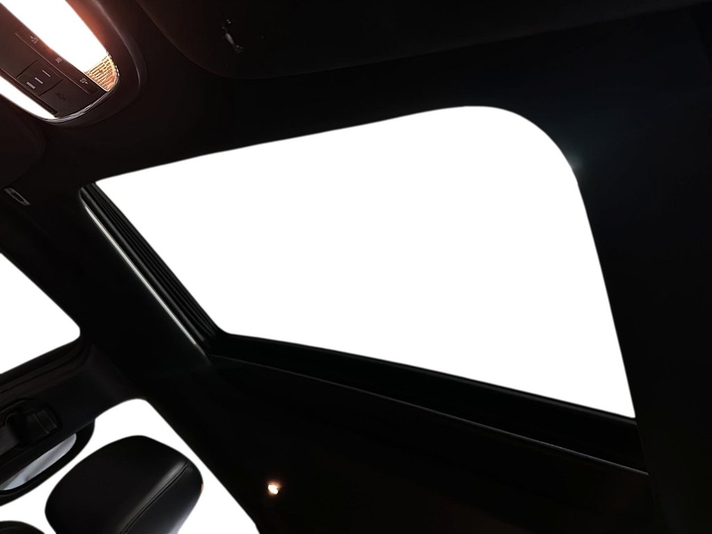 2019 Jeep Grand Cherokee ALTITUDE 4X4 in Stratford, Ontario - 16 - w1024h768px