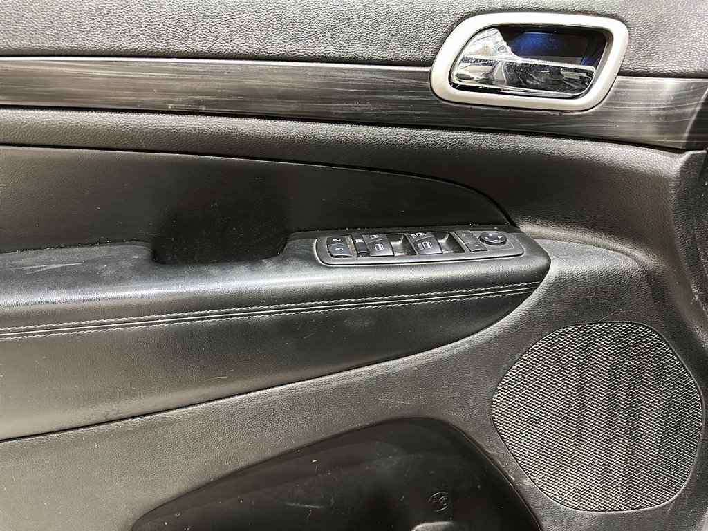 2021 Jeep Grand Cherokee ALTITUDE in Stratford, Ontario - 10 - w1024h768px