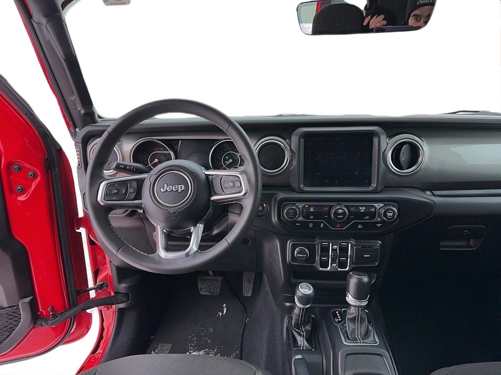 2023 Jeep Wrangler SAHARA SUV in Stratford, Ontario - 9 - w1024h768px