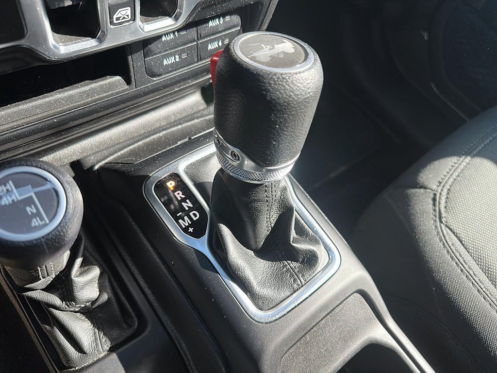 2023 Jeep Wrangler SPORT UNLIMITED SUV in Stratford, Ontario - 14 - w1024h768px