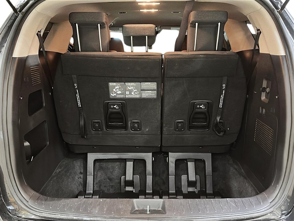 2024 Kia Carnival LX in Stratford, Ontario - 6 - w1024h768px