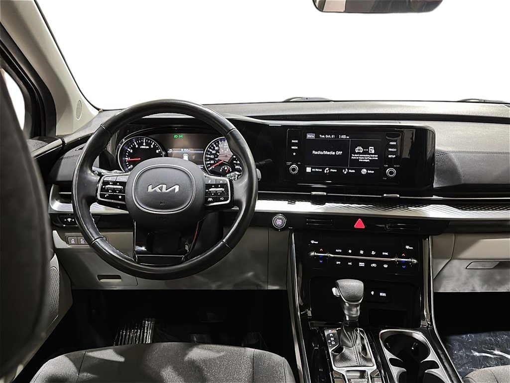 2024 Kia Carnival LX+ in Stratford, Ontario - 9 - w1024h768px