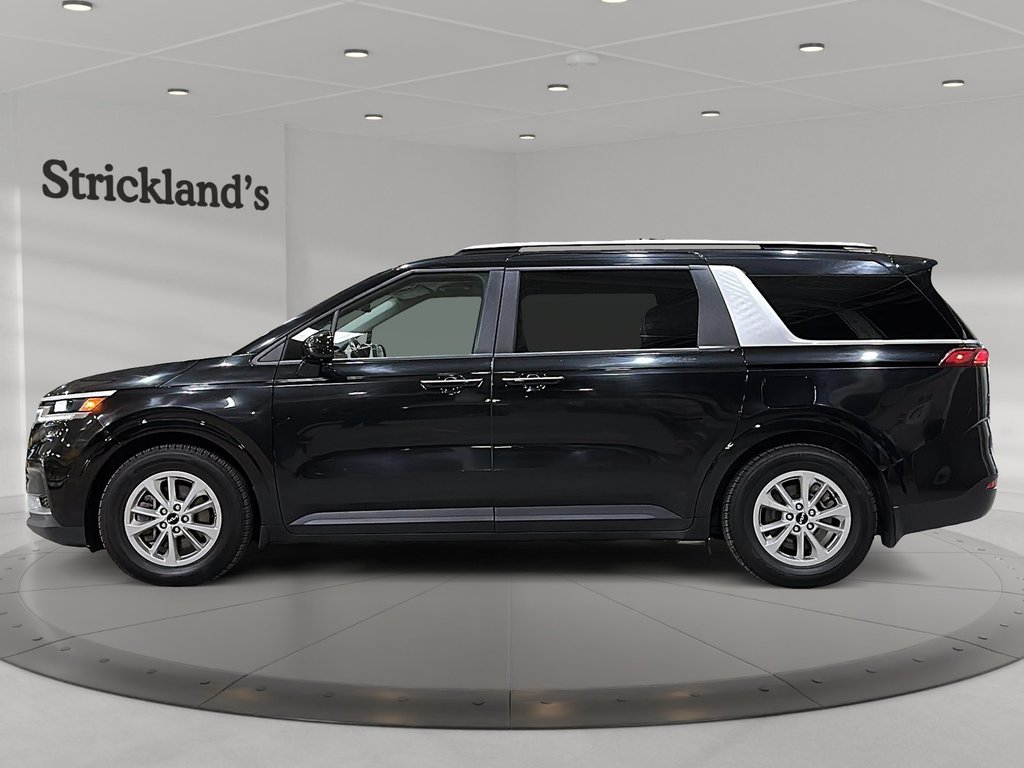 2024 Kia Carnival LX+ in Stratford, Ontario - 5 - w1024h768px