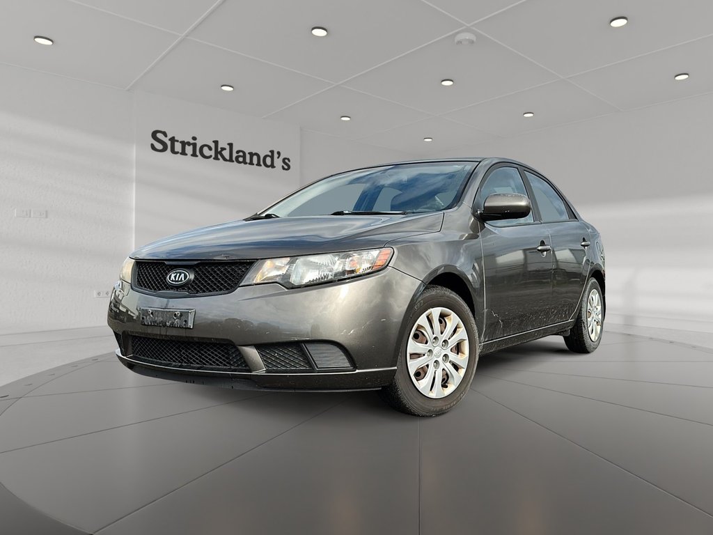 2010 Kia Forte EX in Stratford, Ontario - 1 - w1024h768px