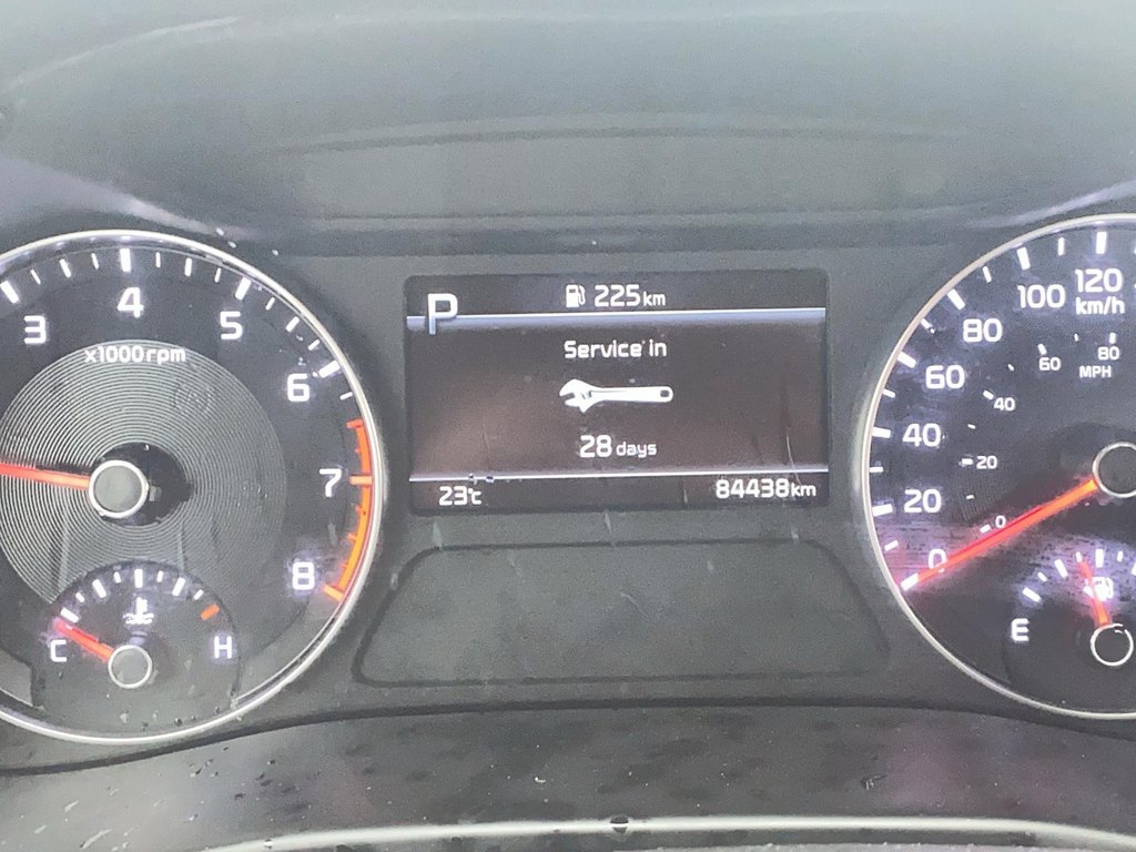 2022 Kia Forte LX Sedan in Stratford, Ontario - 10 - w1024h768px