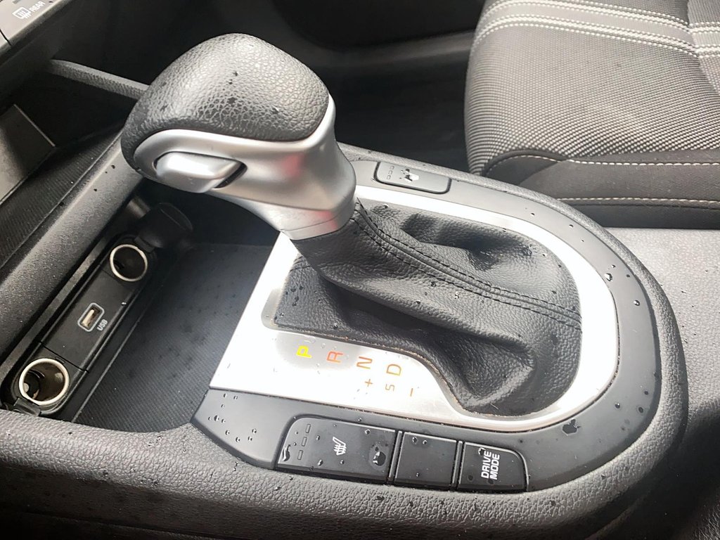 2022 Kia Forte LX Sedan in Stratford, Ontario - 12 - w1024h768px