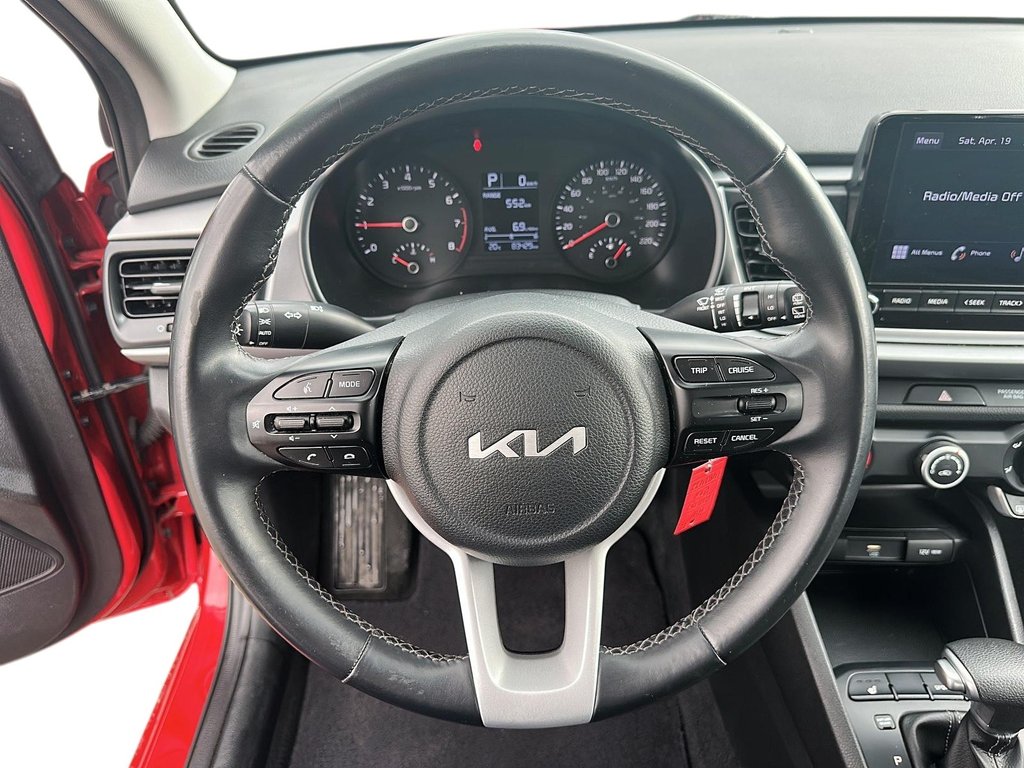 2022 Kia Rio LX+ Sedan in Stratford, Ontario - 10 - w1024h768px