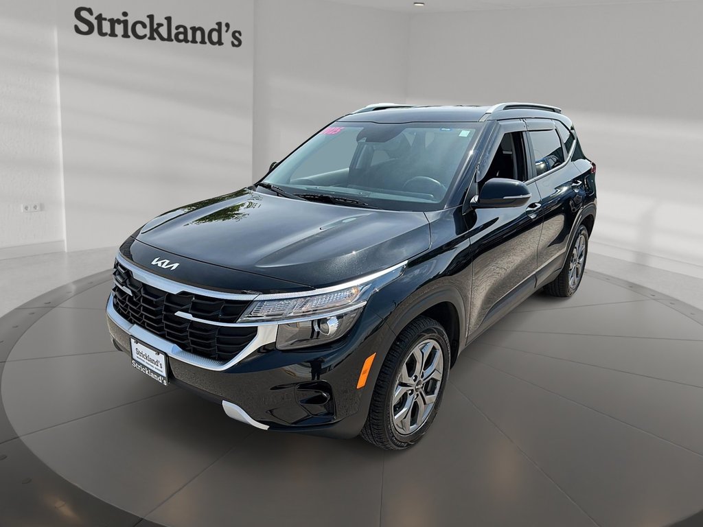 2025 Kia Seltos LX AWD SUV in Stratford, Ontario - 1 - w1024h768px