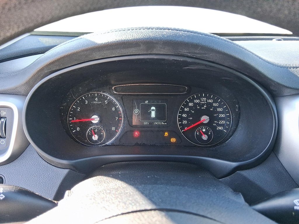 2017 Kia Sorento LX in Stratford, Ontario - 13 - w1024h768px