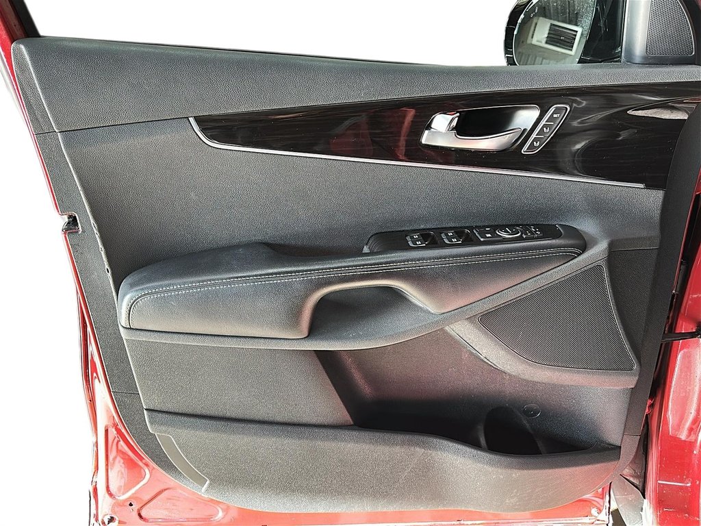 2019 Kia Sorento EX PREMIUM AWD in Stratford, Ontario - 10 - w1024h768px