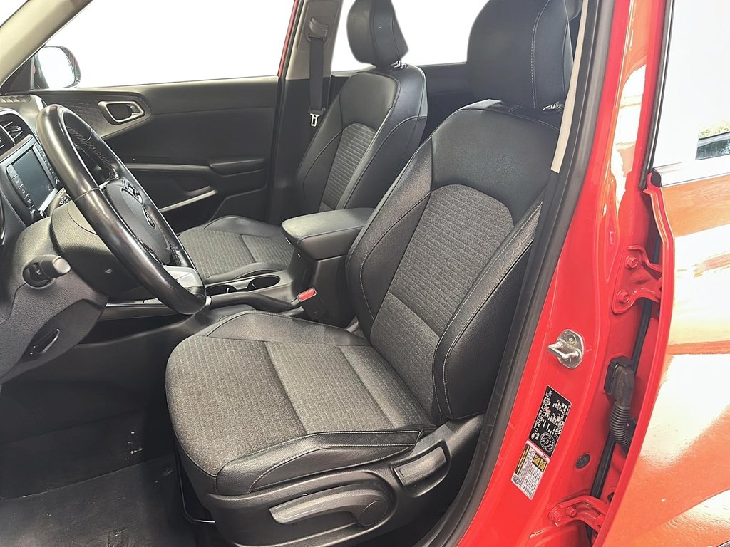 2021 Kia Soul EX PLUS SUV in Stratford, Ontario - 8 - w1024h768px