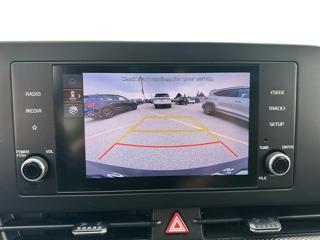 2023 Kia Sportage LX AWD SUV in Stratford, Ontario - 16 - w1024h768px