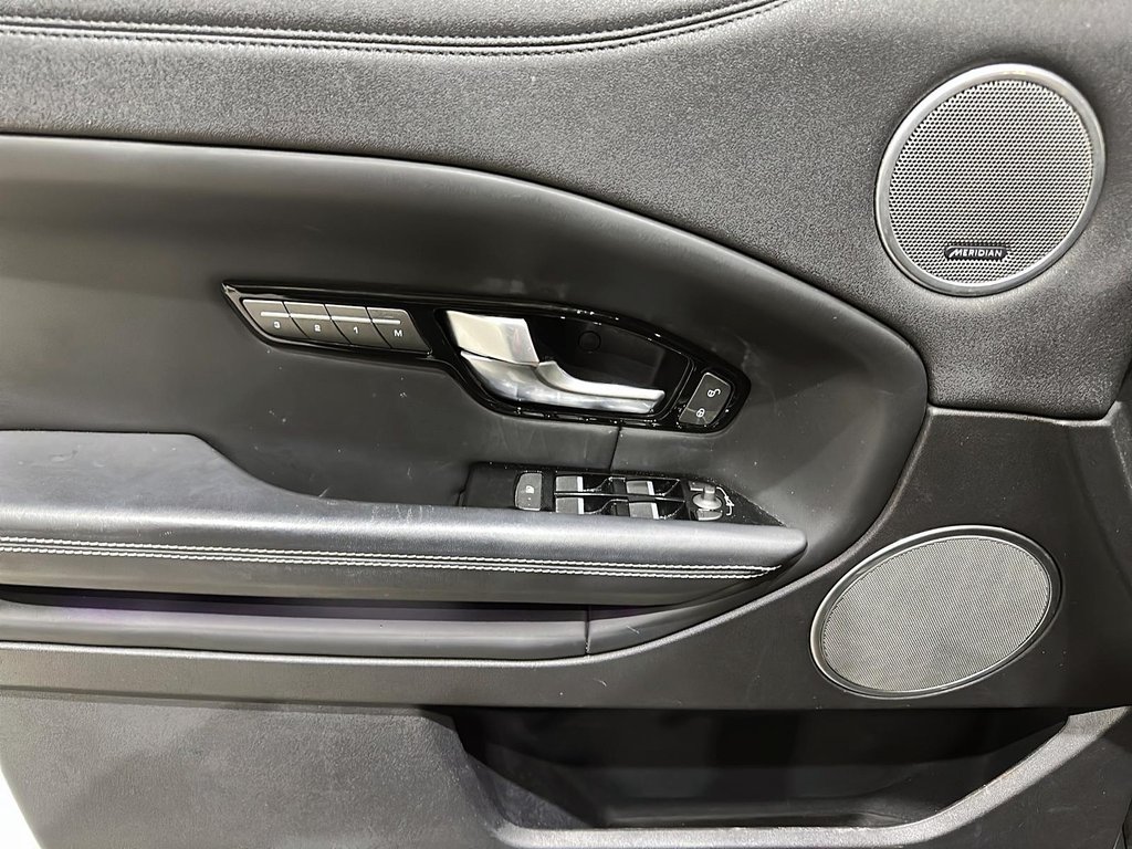 2017 Land Rover Range Rover Evoque HSE in Stratford, Ontario - 10 - w1024h768px