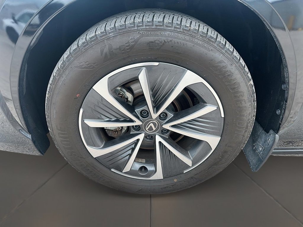 2023 Lexus RZ 450e in Stratford, Ontario - 7 - w1024h768px