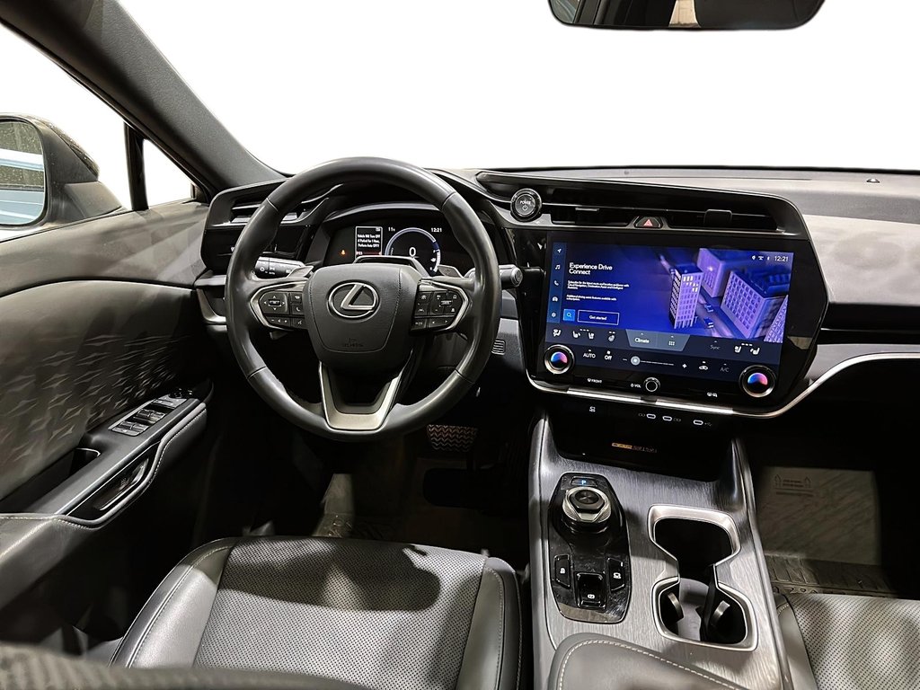 2023 Lexus RZ 450e AWD SUV in Stratford, Ontario - 9 - w1024h768px