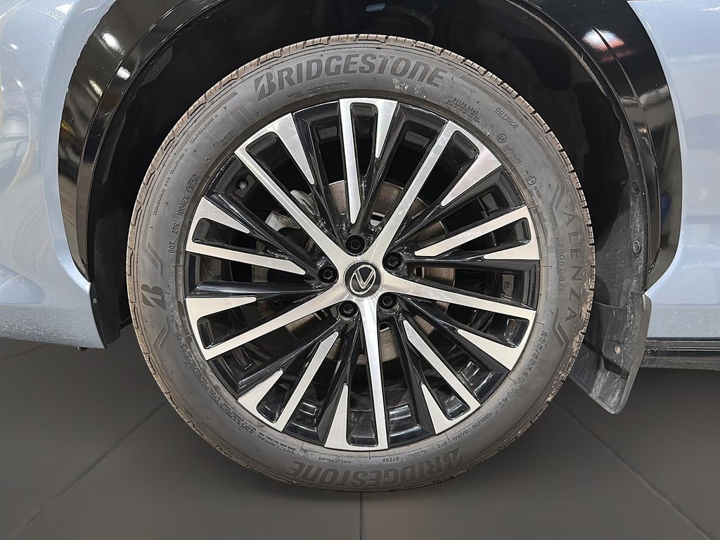 2023 Lexus RZ 450e AWD SUV in Stratford, Ontario - 7 - w1024h768px